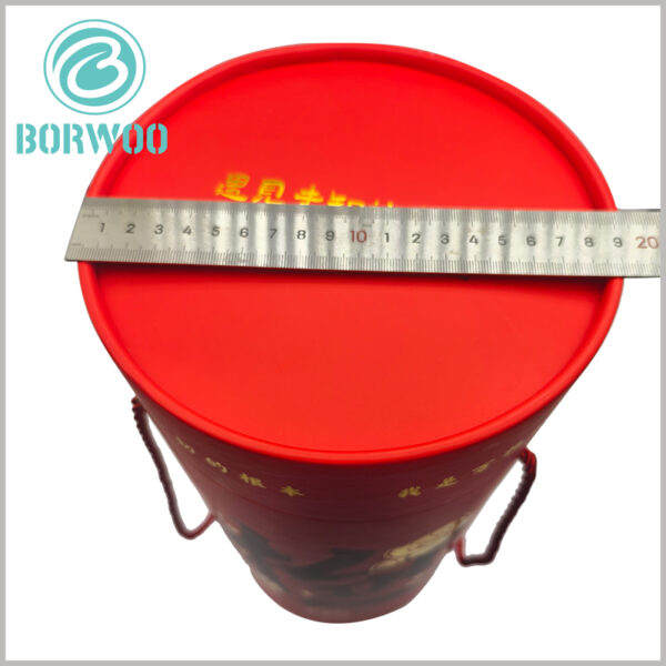 Extra large diameter cardboard tubes packaging with rope handle, 190mm diameter. We can provide you with cardboard tube packaging with a diameter of more than 180mm